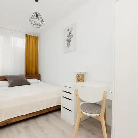 Centre Saski Garden By Renters * Varsovia