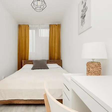 Appartement Centre Saski Garden By Renters